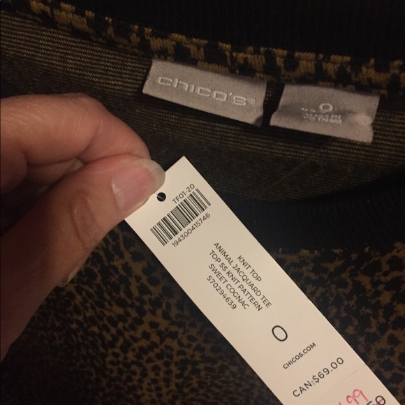 SOLD Chico’s Animal Jacquard Tee - NWT - Picture 2 of 4